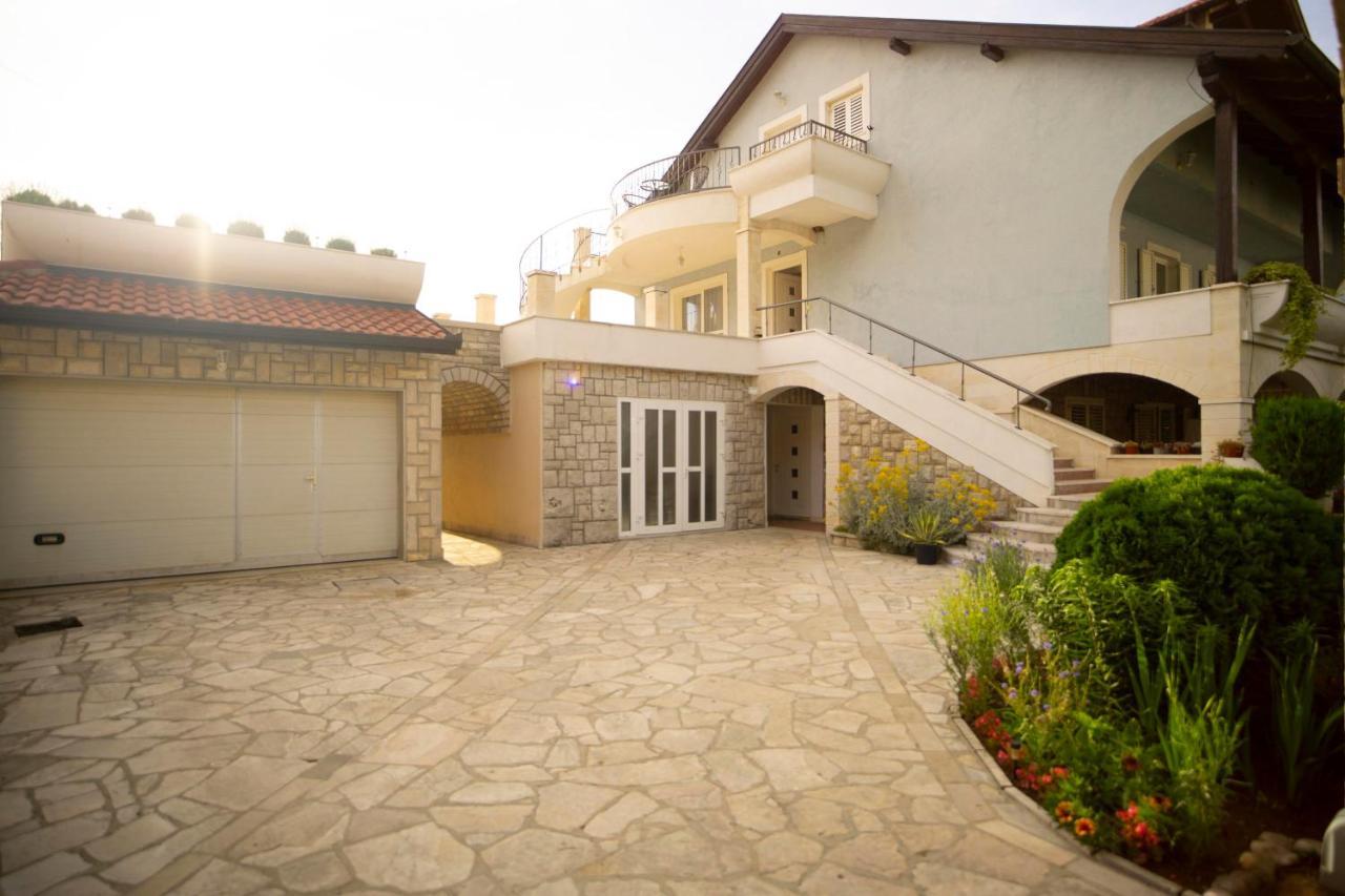 Apartman Kovac Διαμέρισμα Τρέμπινιε Εξωτερικό φωτογραφία