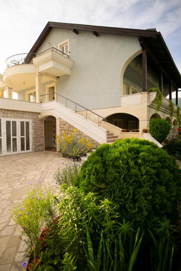 Apartman Kovac Διαμέρισμα Τρέμπινιε Εξωτερικό φωτογραφία