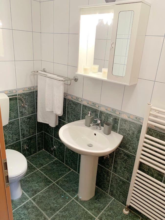 Apartman Kovac Διαμέρισμα Τρέμπινιε Εξωτερικό φωτογραφία