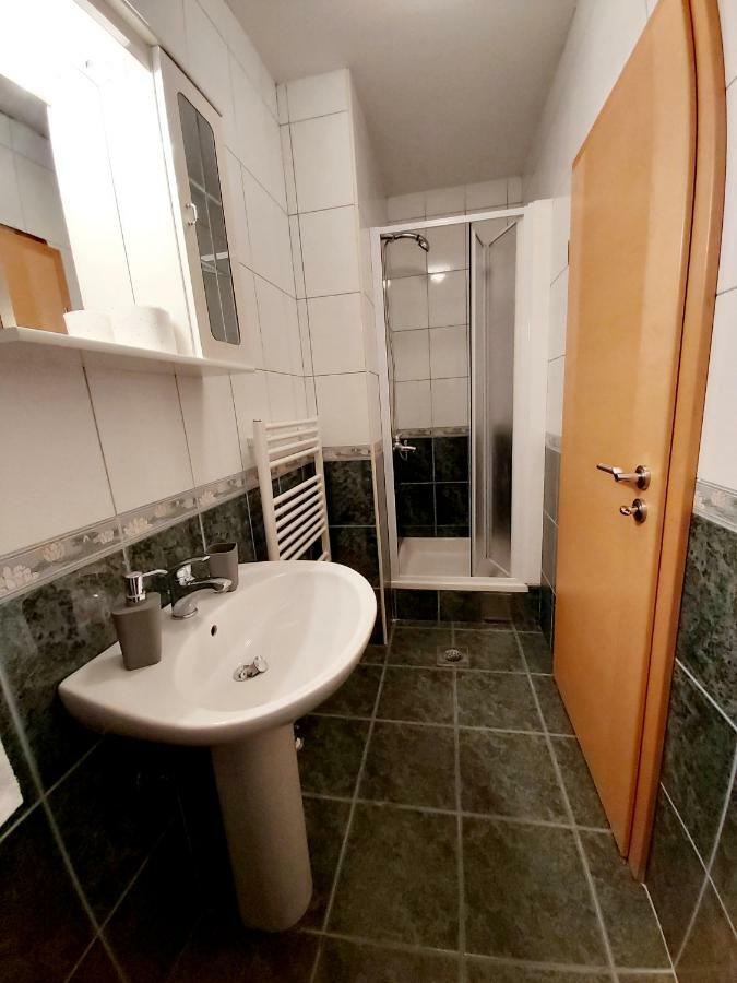 Apartman Kovac Διαμέρισμα Τρέμπινιε Εξωτερικό φωτογραφία